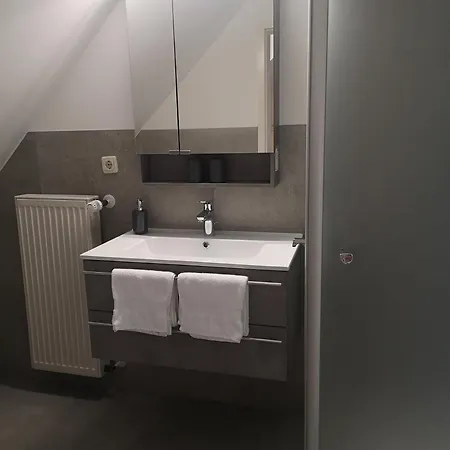 Apartment Gaestezimmer Schneider Herbstein