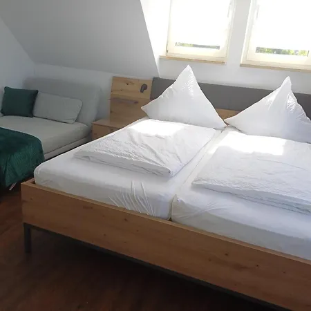 Schneider Apartment *